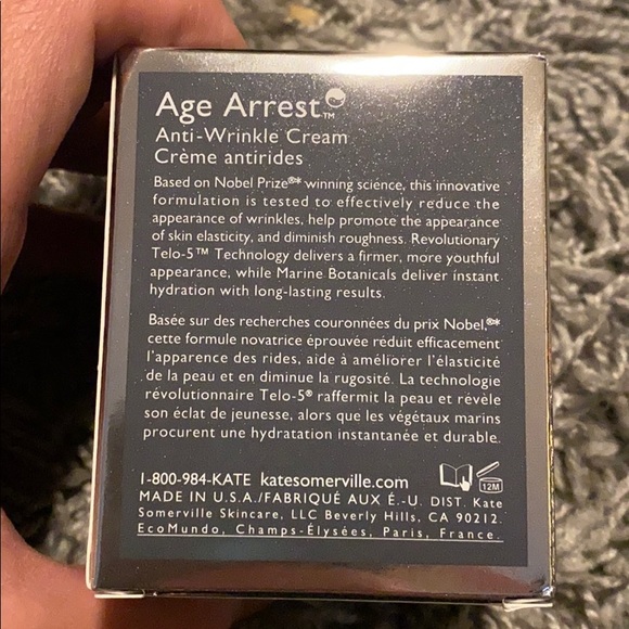 Kate Somerville Age Arrest Anti Wrinkle Cream - Picture 2 of 3